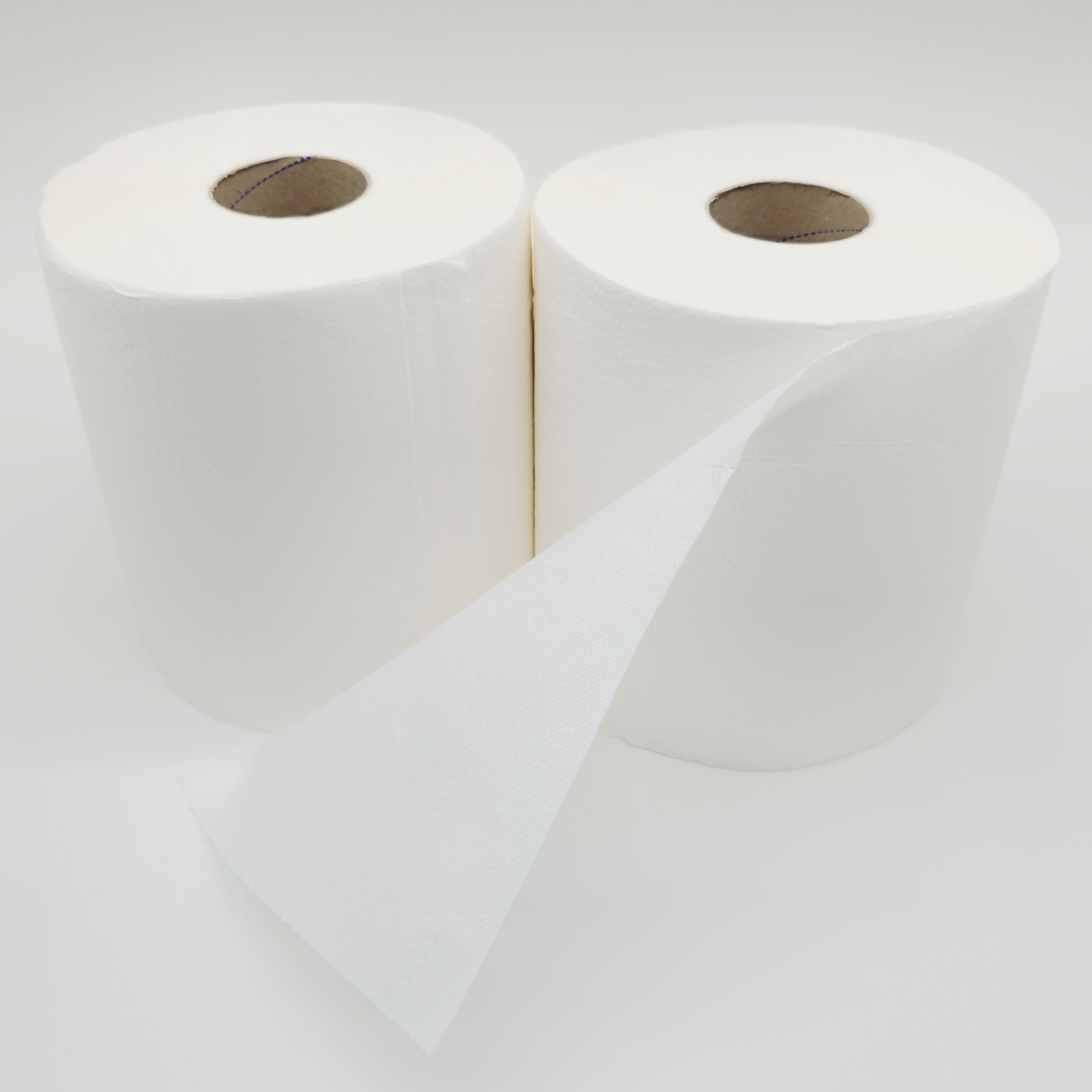 Handtuchpapierrolle 2-lagig – 130 Meter | Reißfeste Papierhandtuchrolle für Spender